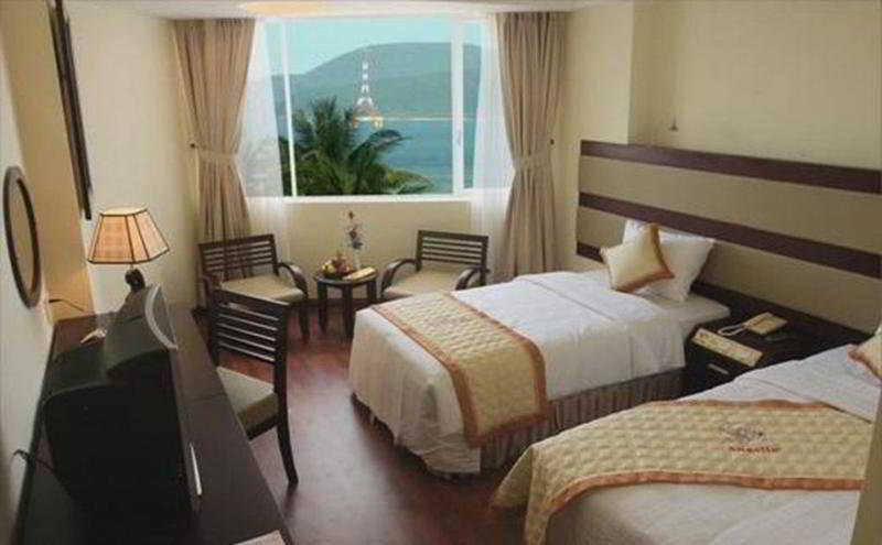 Angella Hotel Nha Trang Exteriör bild