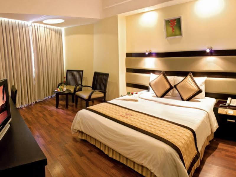 Angella Hotel Nha Trang Exteriör bild